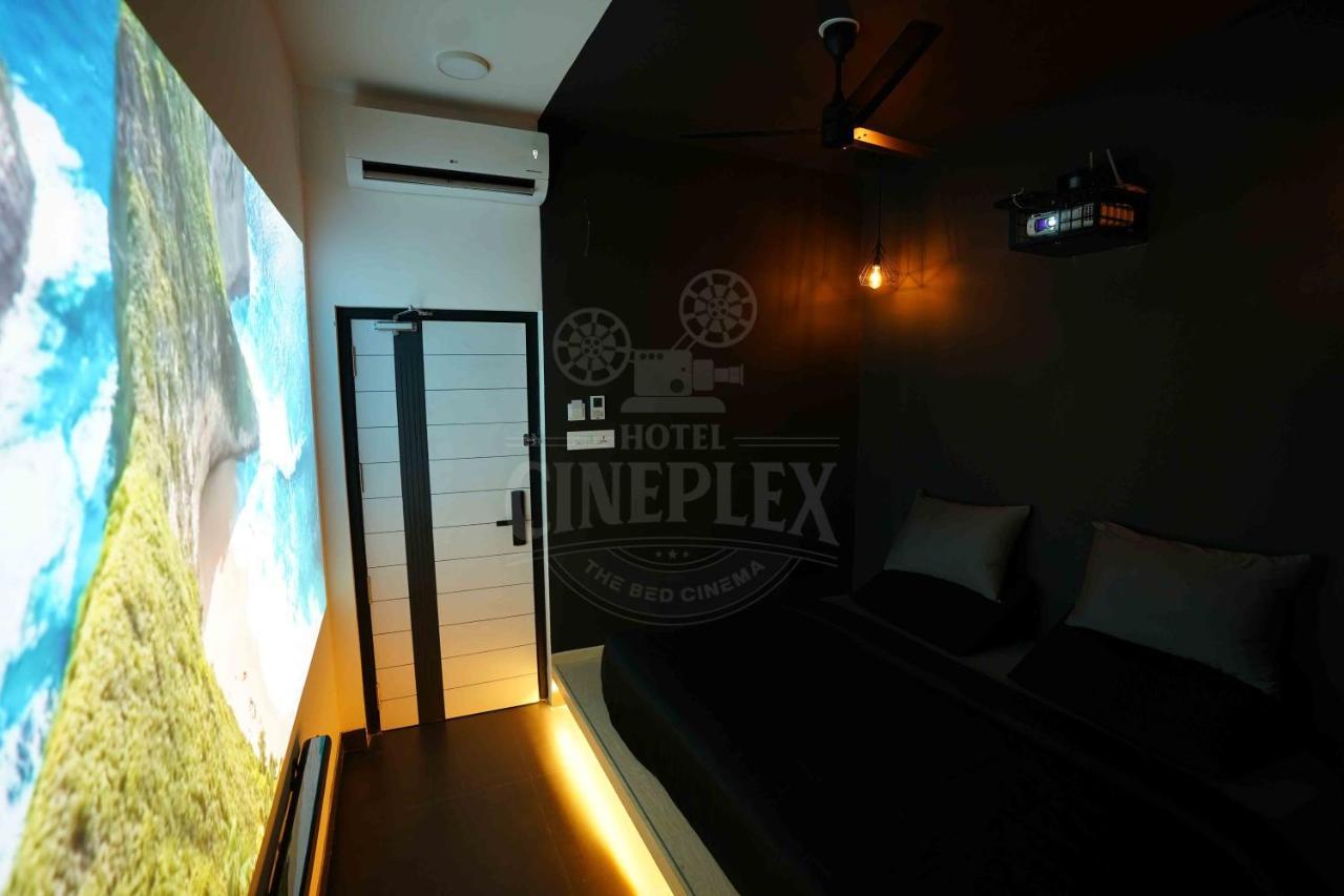 Hotel Cineplex Coimbatore Exterior photo