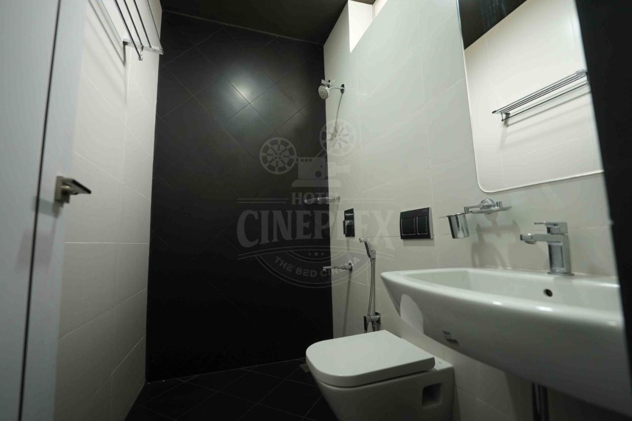 Hotel Cineplex Coimbatore Exterior photo