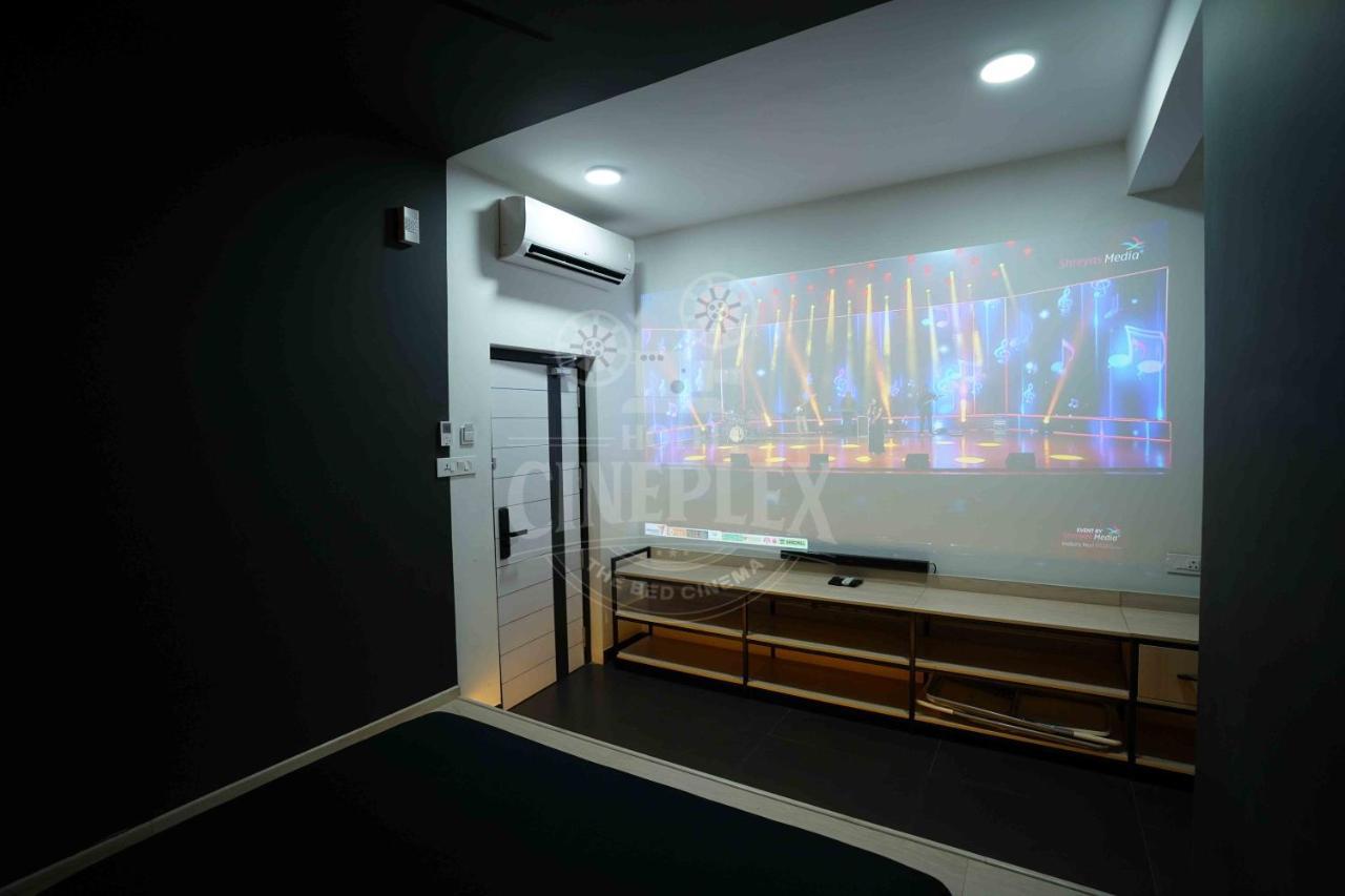 Hotel Cineplex Coimbatore Exterior photo